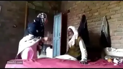 Father-in-law fucking son’s wife in village home