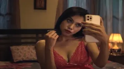 Sexy Tamil Desi have nude video call sex in real sex padam